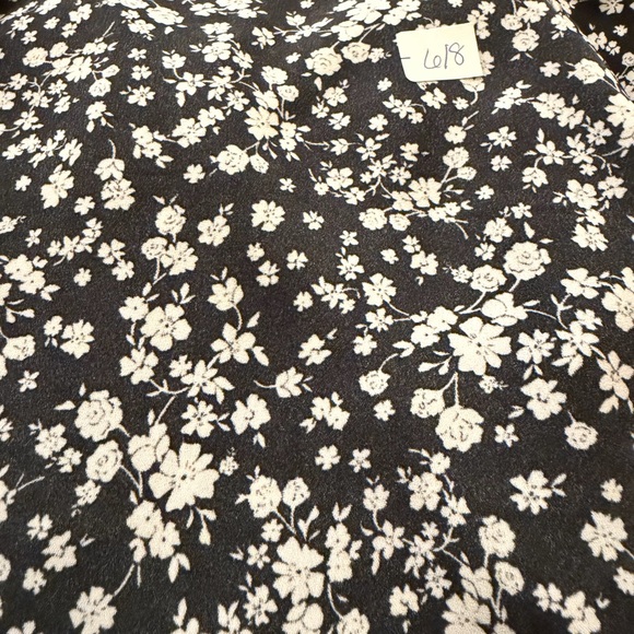 Altar'd State Black and White Floral Blouse - Picture 7 of 8